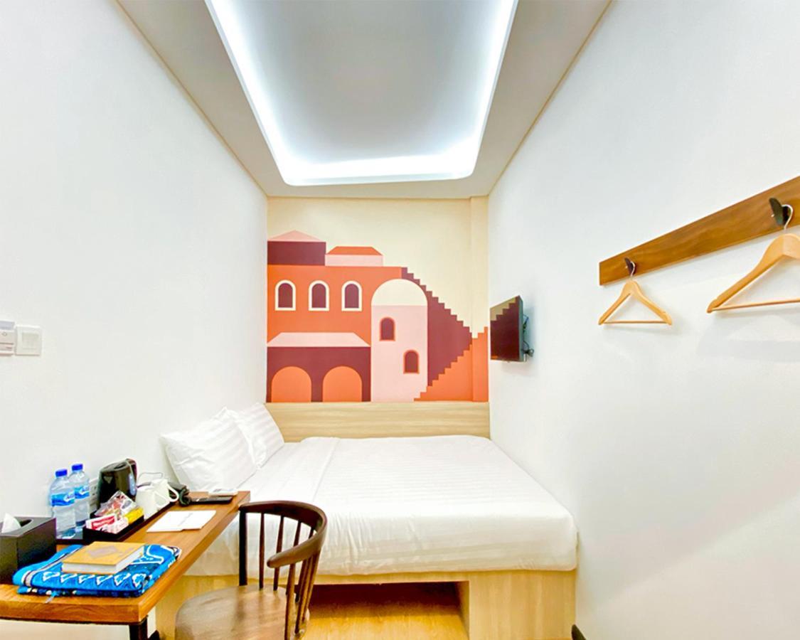 Alhambra Hotel บันดาอาเจะห์ ภายนอก รูปภาพ